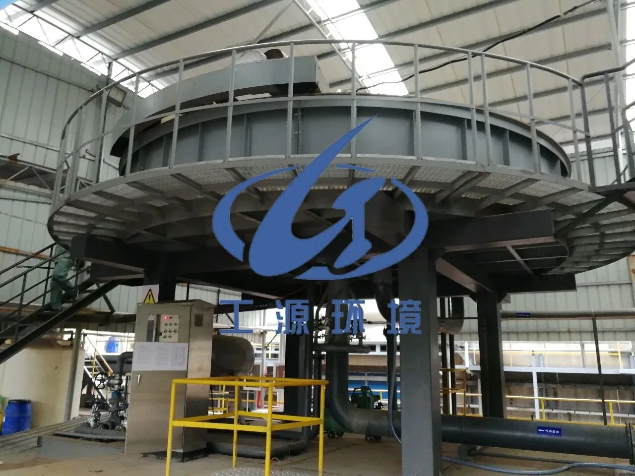 Flottazione circolare ad aria disciolta poco profonda dell'attrezzatura per il trattamento delle acque per la rimozione delle alghe